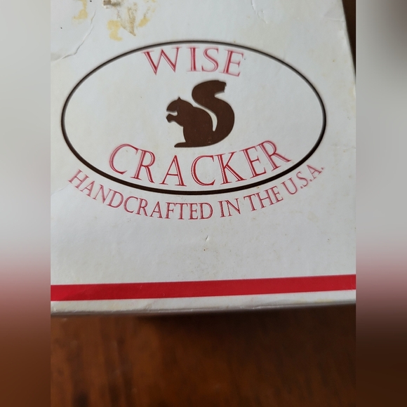 Nutcracker - Cream - Picture 6 of 6